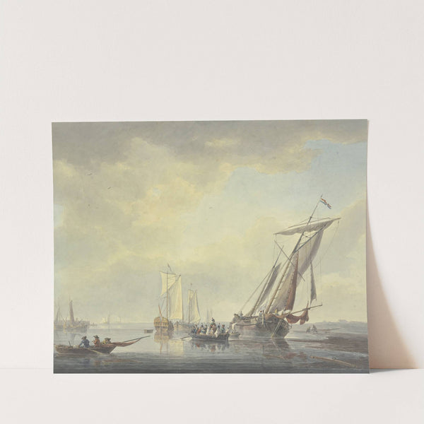 Am Strande liegen Barken, ein Boot mit vielen Personen, worunter einiges Militär, fährt dem Lande zu by Arie Lamme