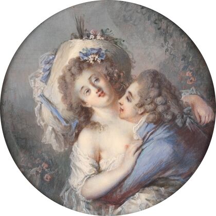 Couple s’enlaçant