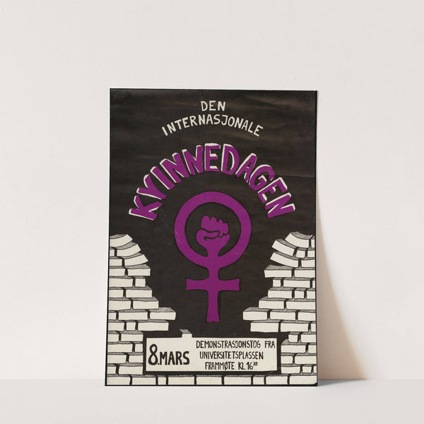 Den internasjonale kvinnedagen. 8. mars. Demonstrasjonstog fra Universitesplassen. frammøte kl. 16.30 by Kvinnefronten (The Women's Front)