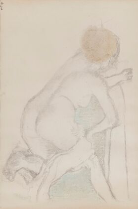 Femme s’essuyant