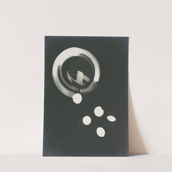 Fotogramm by László Moholy-Nagy