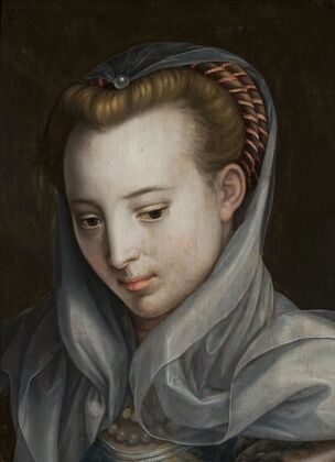 Head of a woman looking down to the right