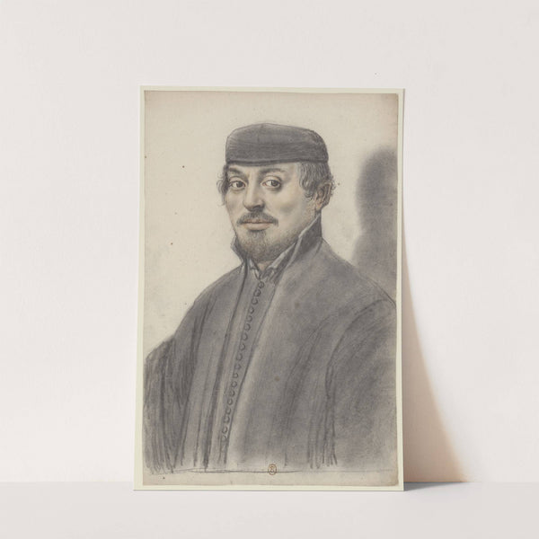 Homme à barbe courte et moustaches, portant un bonnet noir, de trois quarts à gauche by Nicolas Lagneau