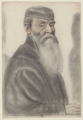 Homme âgé, à longue barbe, portant un bonnet noir, de trois-quarts à droite