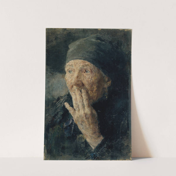 Kopf einer alten Frau mit der Hand am Mund by Karoline Kubin