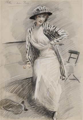 Madame Paris assise sur une banquette