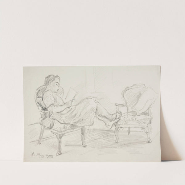 Młoda kobieta siedząca w fotelu i czytająca książkę by Ivan Ivanec