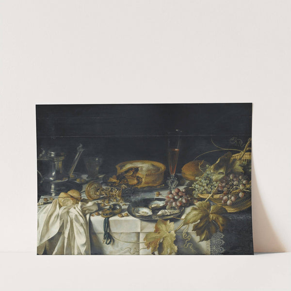 Nature morte au mince pie, panier de raisins, pichet en étain et montre by Pieter Claesz
