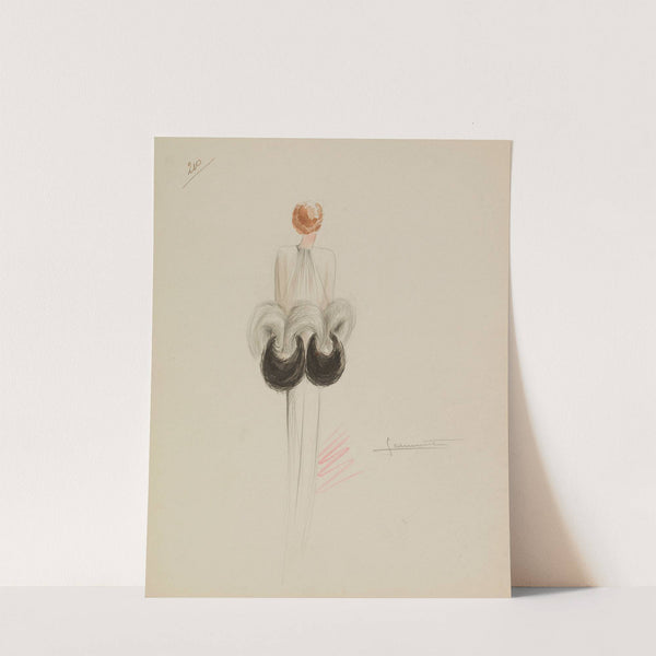 Robe blanche avec bordure de fourrure blanche et noire au dos (1938) by Jeannette