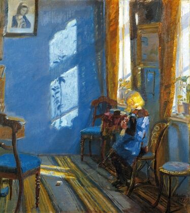 Sunlight in the blue room