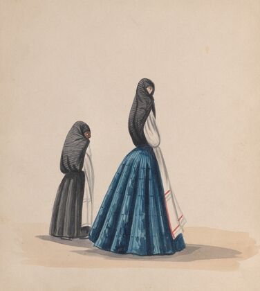 Two woman wearing the saya viewed in profile