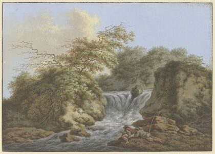 Wasserfall zwischen zwei Felsen, am Ufer rechts zwei Angler