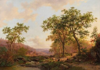 Weite Landschaft im Abendlicht