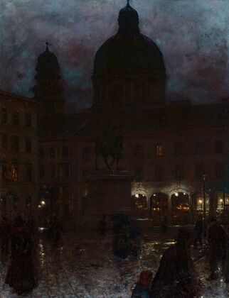 Wittelsbacher Platz in Munich at night