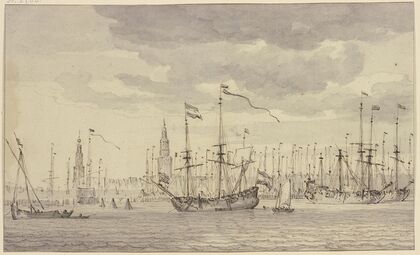 Ansicht eines Hafens mit vielen Schiffen und einer Stadt mit zwei Kirchtürmen (Amsterdam)