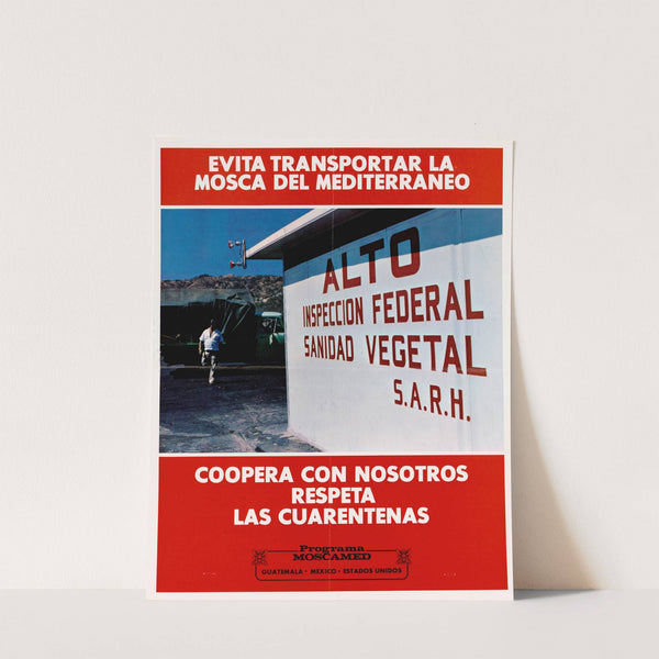 Evita Transportar La Mosca Mediterraneo by U.S. Information Agency