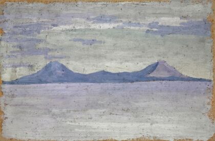 Ferne Berge im Meer