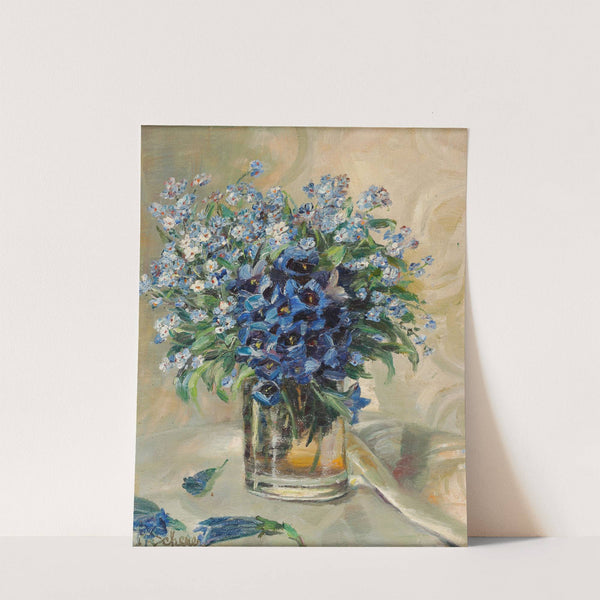 Frühlingsblumen in Glasvase by Rosa Scherer