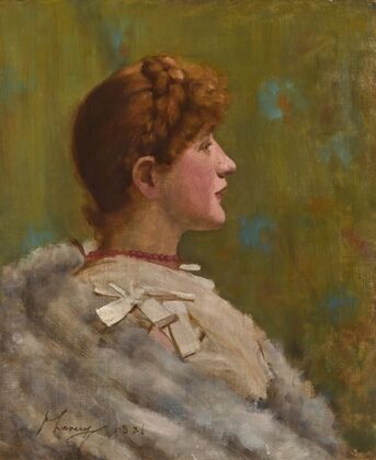 Girl In A Fur Wrap — size preview