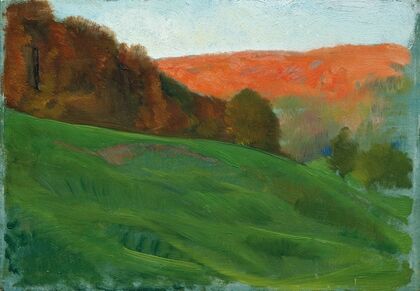 Herbstlicher Wald hinter grüner Wiese (1905-1910)