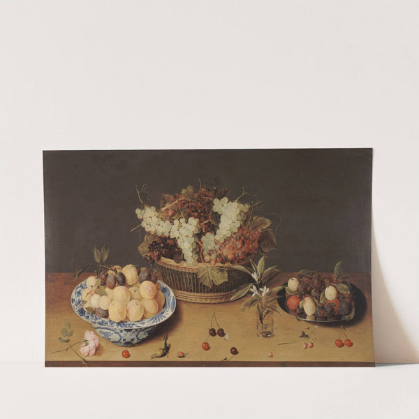 Nature morte de fruits et de fleurs (1624 - 1700) by Isaak Soreau
