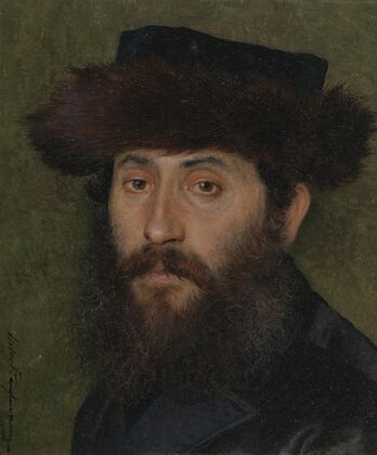 Portrait of a man with streimel