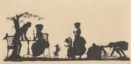 Silhouet van een familie in de tuin, met de meid en tuinman