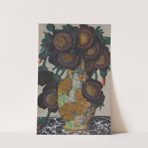 Stilleben mit Sonnenblumen in ornamentaler Vase (1916) by Carl Strathmann