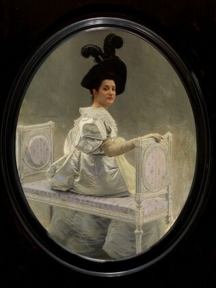 Woman in White